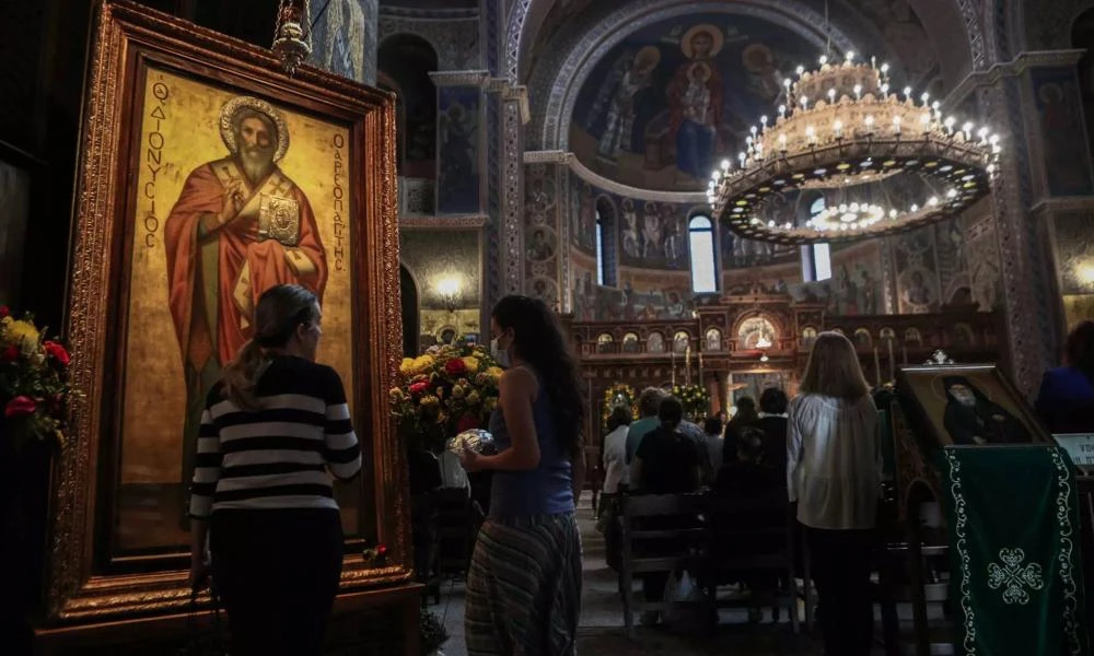 Στην ψηφιακή εποχή μπαίνουν 4.000 ενορίες: Τι υπηρεσίες θα παρέχουν